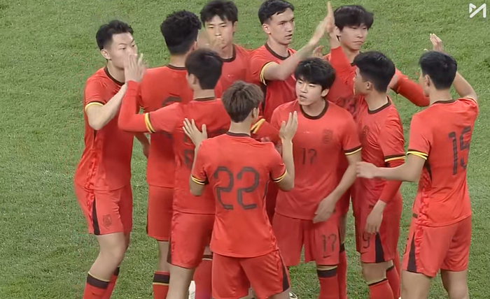 1-1战平朝鲜后,U23国足最新态势揭晓:击败越南